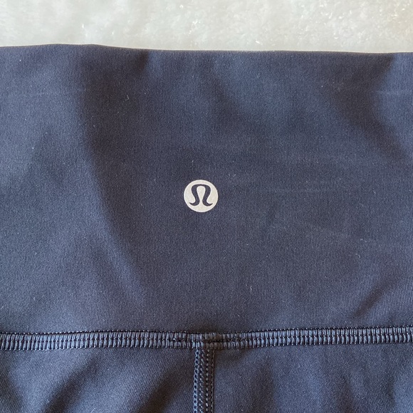 Lululemon Wunder Under Hi-Rise Tight (Brushed 28") in Black - Picture 7 of 7